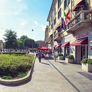 Hotel Mercure Centro, Mediolan