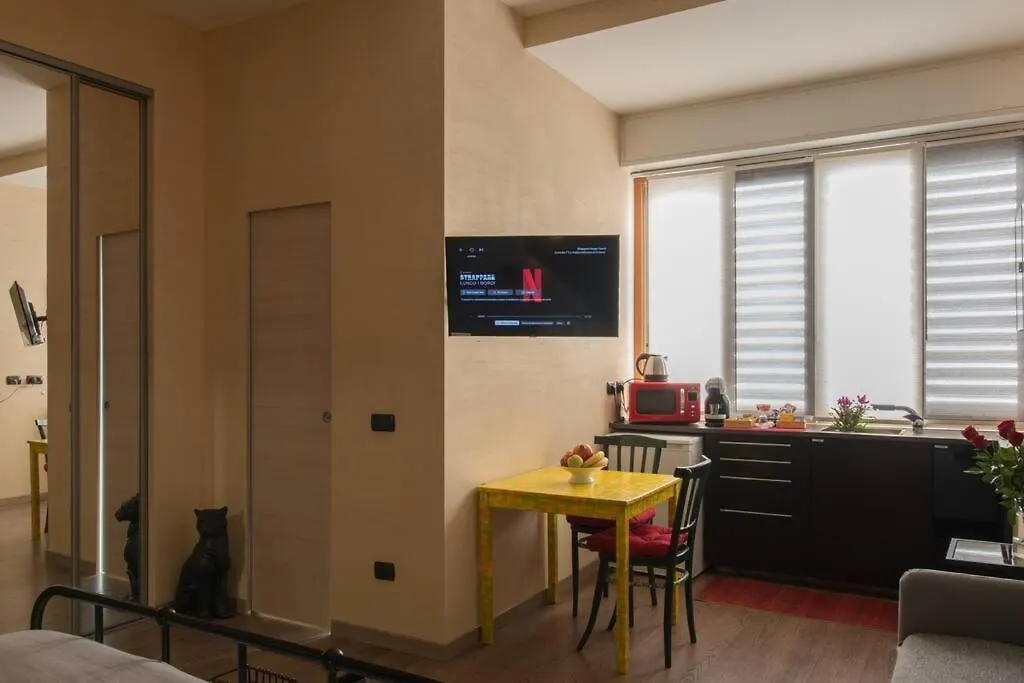 Appartamento Milano Zona Centrale 0*, ミラノ